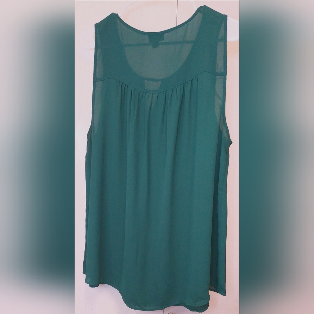 Torrid Green Clip Keyhole Top Size 1X Sleeveless Tank SemiSheer Chiffon Camisole - Picture 7 of 10